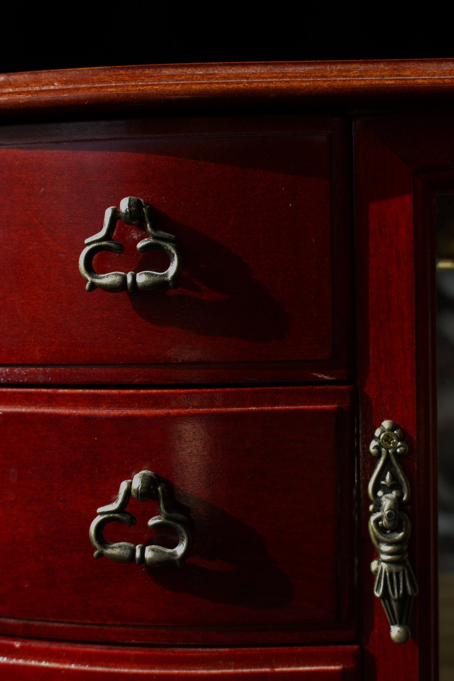 Vintage Miniature Display Cabinet | Mahogany Finish